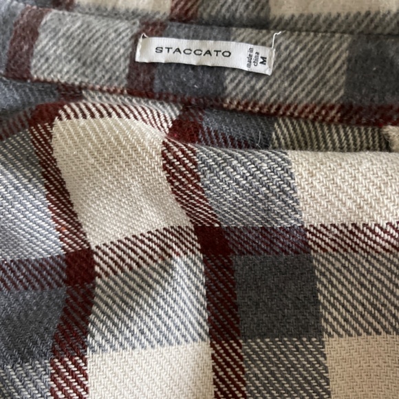 Shacket - Picture 3 of 3